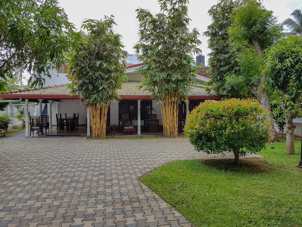 White Villa Beach Resort Мириса Екстериор снимка