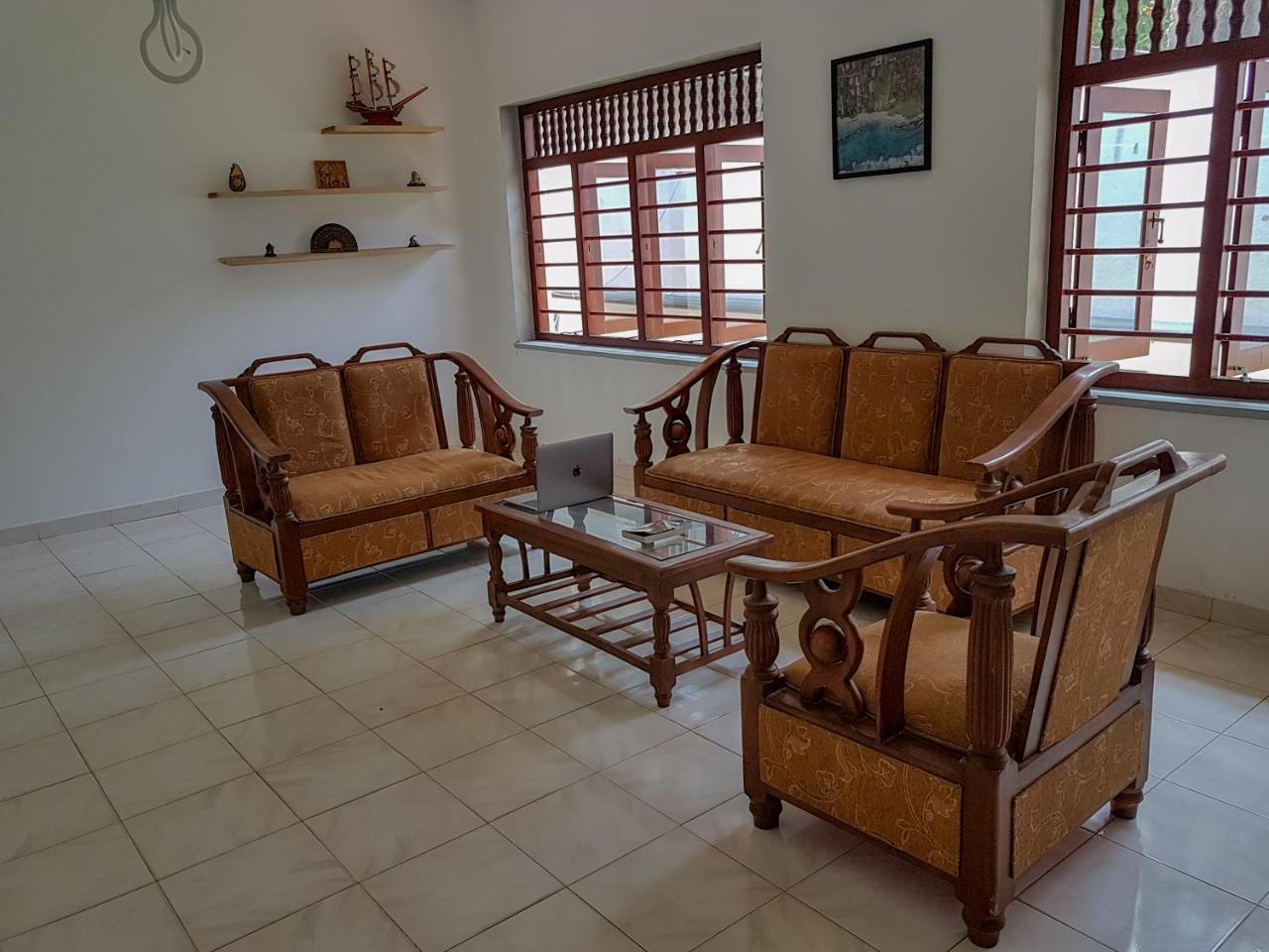 White Villa Beach Resort Мириса Екстериор снимка